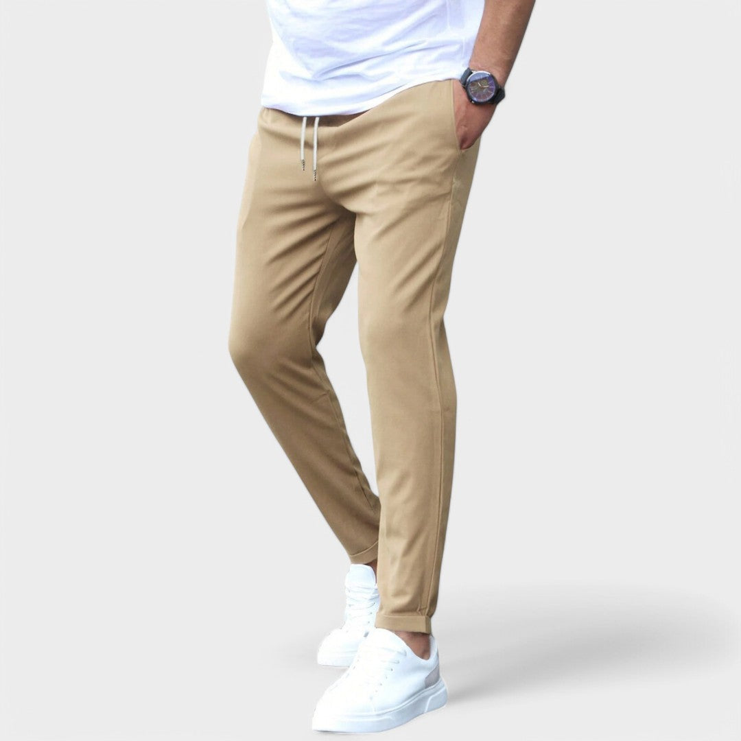 Pantalones elásticos modernos para hombre